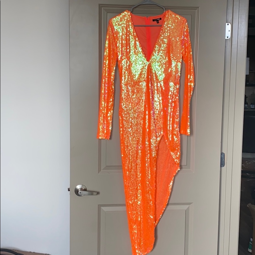 Fashionova orange sequin dress. New without Tags.